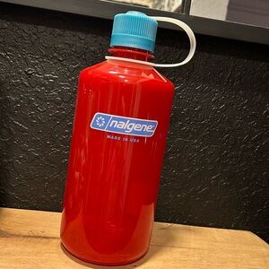❤️🩵Nalgene•32oz Water Bottle🩵❤️